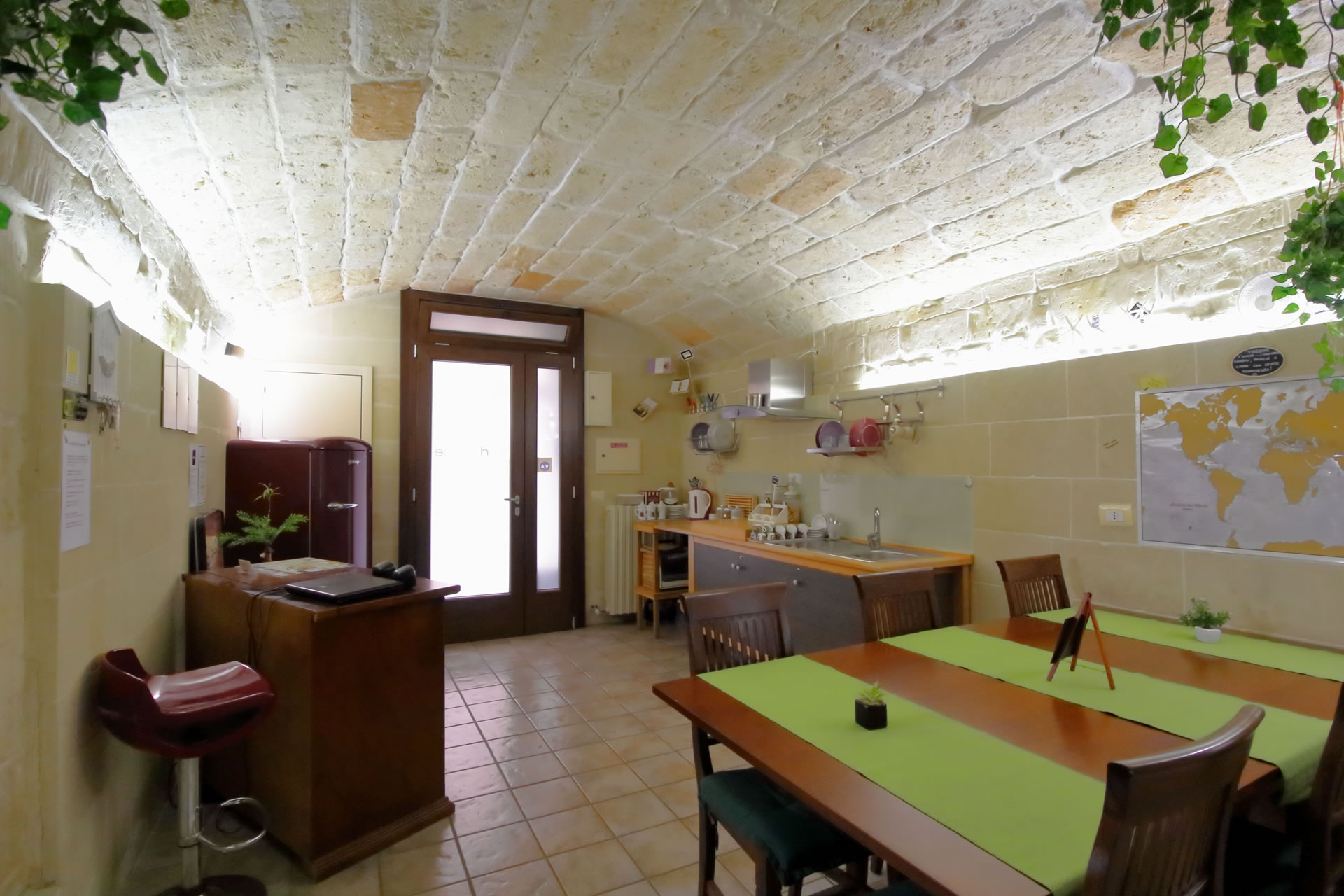 White Suite B&B a lecce camera White 4 per 2 ospiti White Suite B&B a lecce camera White 4 per 2 ospiti