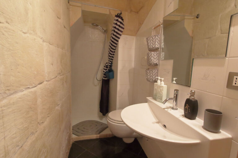 White Suite B&B a lecce camera White 9 per 4 ospiti