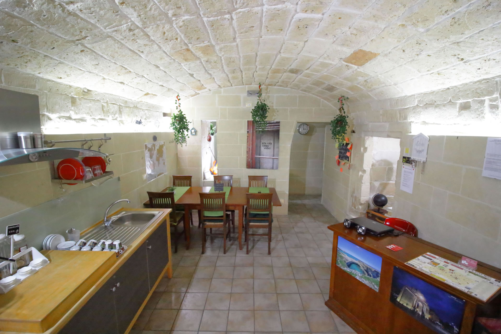 White Suite B&B a lecce camera White 4 per 2 ospiti White Suite B&B a lecce camera White 4 per 2 ospiti