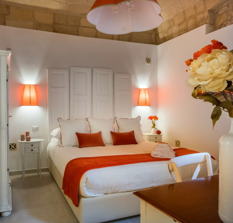 Amatè Suite and Rooms a Lecce Centro SUITE TERRA ROSSA per 2 ospiti Amatè Suite and Rooms a Lecce Centro SUITE TERRA ROSSA per 2 ospiti