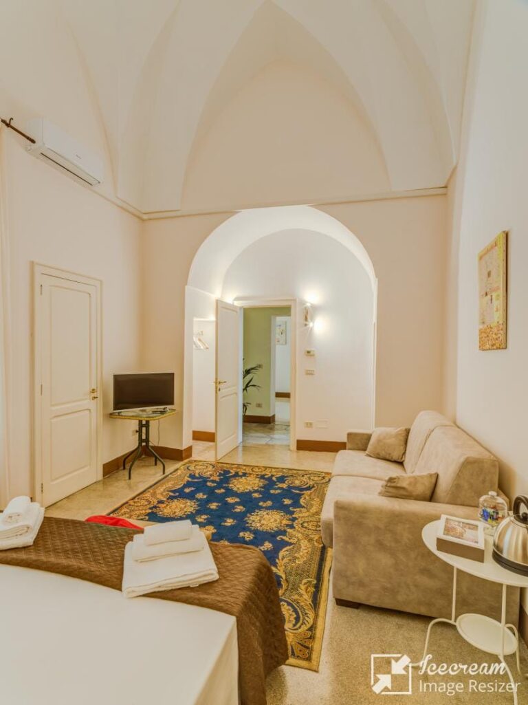 mini B0002079 82 768x1025