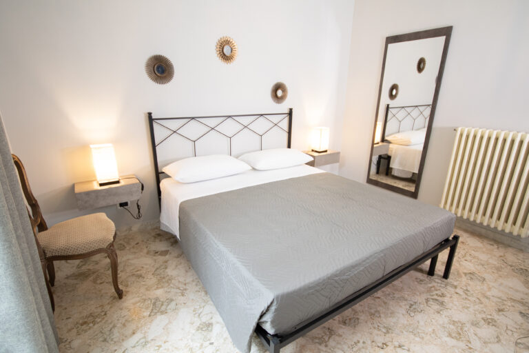 Casa Mamma Elvira Room 413 in the Heart of Lecce 13 3 768x512