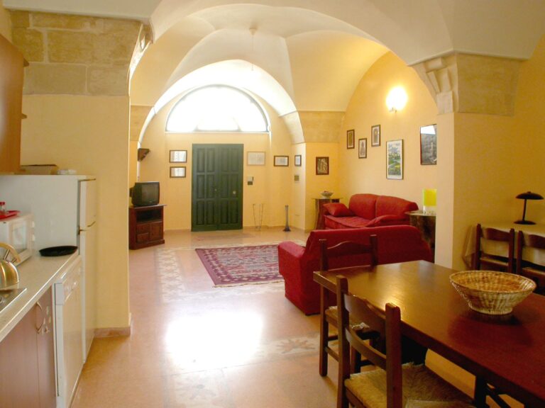 Casa Mamma Elvira Room 413 in the Heart of Lecce ADSCN7043 768x576