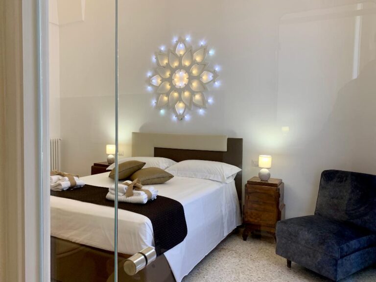 DONNA CARMELA ROOM 2 768x576