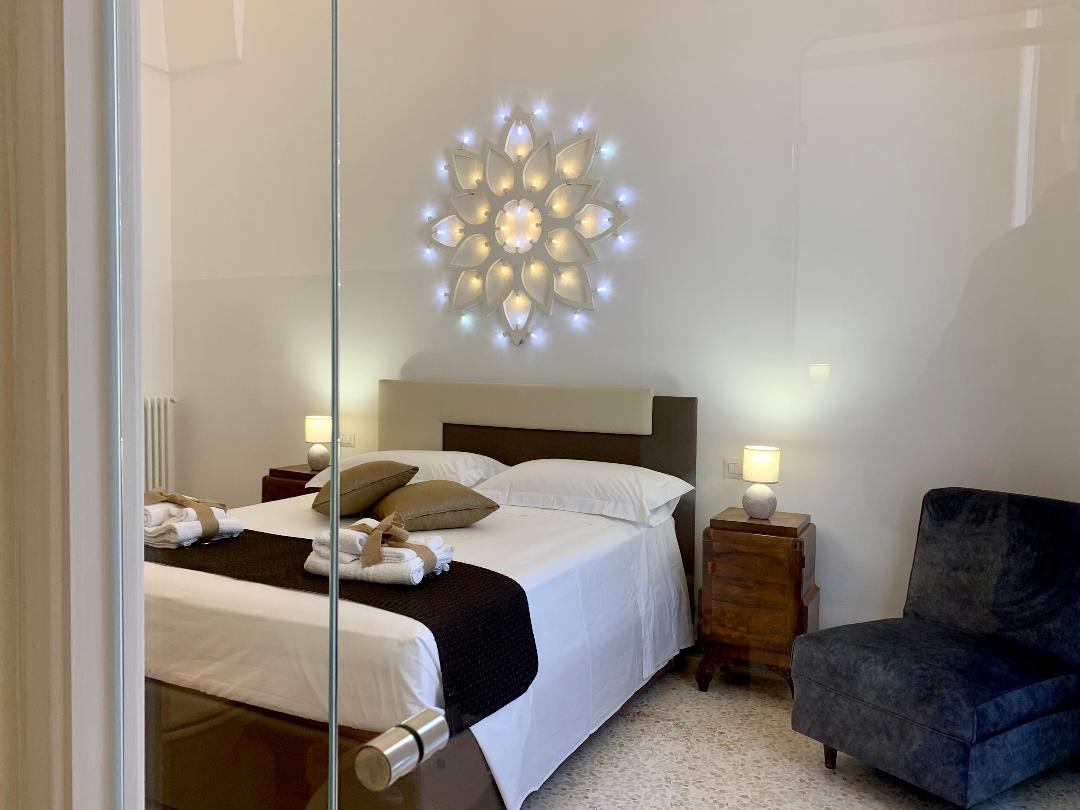 DONNA CARMELA ROOM 2