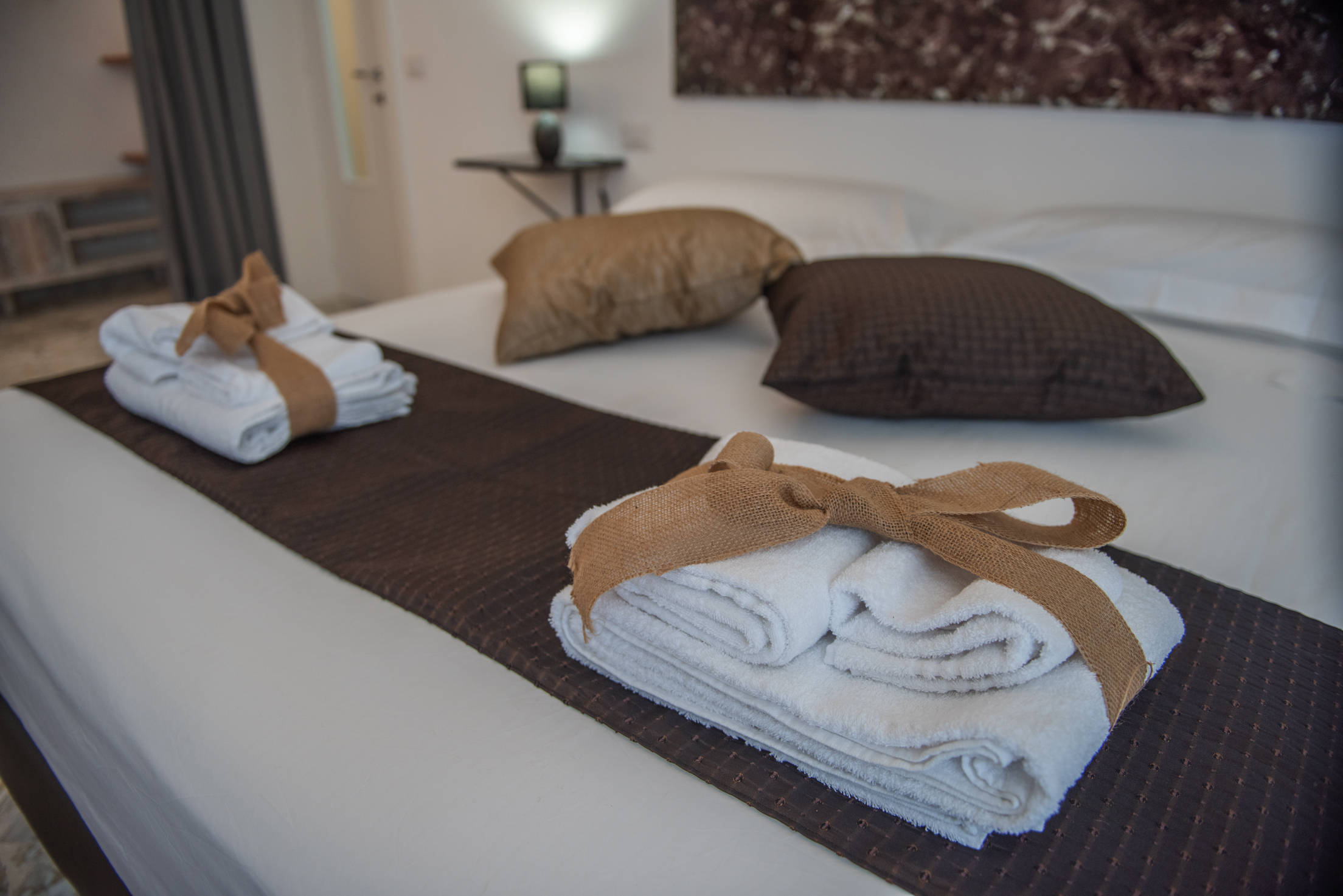 Donna Rosa Camera Matrimoniale nella Dimora Liberty a Surbo a 4 min da Lecce DONNA ROSA LETTO ASCIUGAMANI