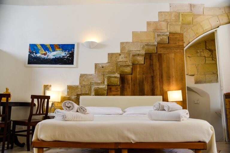 Monolocale Leucippo – Confort e Tradizione nel Centro di Lecce DSC8681 7 768x513