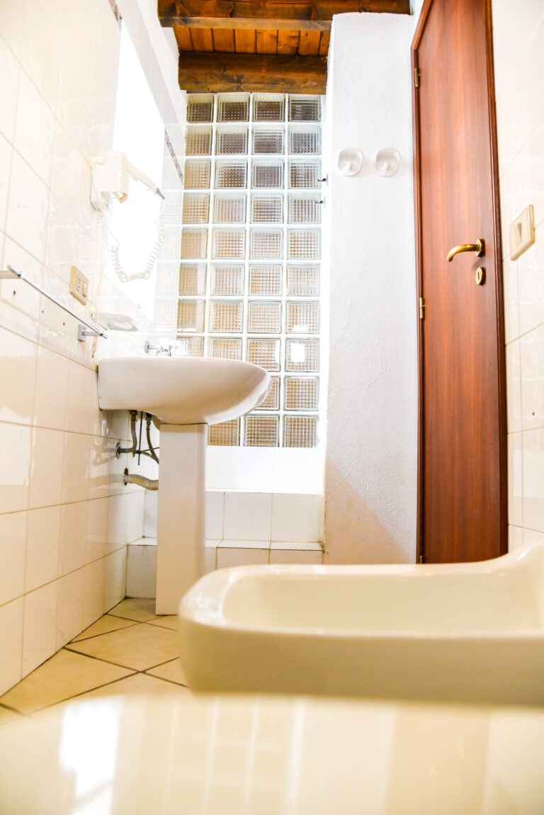 Appartamento Idomeneo con Terrazzo nel Centro di Lecce DSC8813 18 768x1150