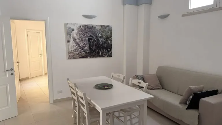 Casa Mamma Elvira Appartamento 3 nel Cuore di Lecce IMG 0538 1024x576 1 768x432