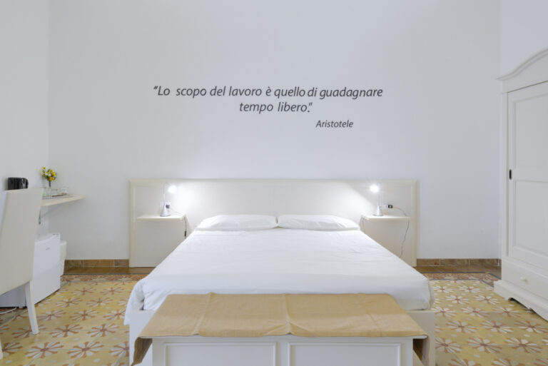 Casa Mamma Elvira Apartment 1 in the Heart of Lecce aristotele3 768x513